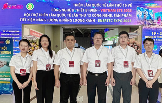 海阔天高 ，，，“颐越”千里